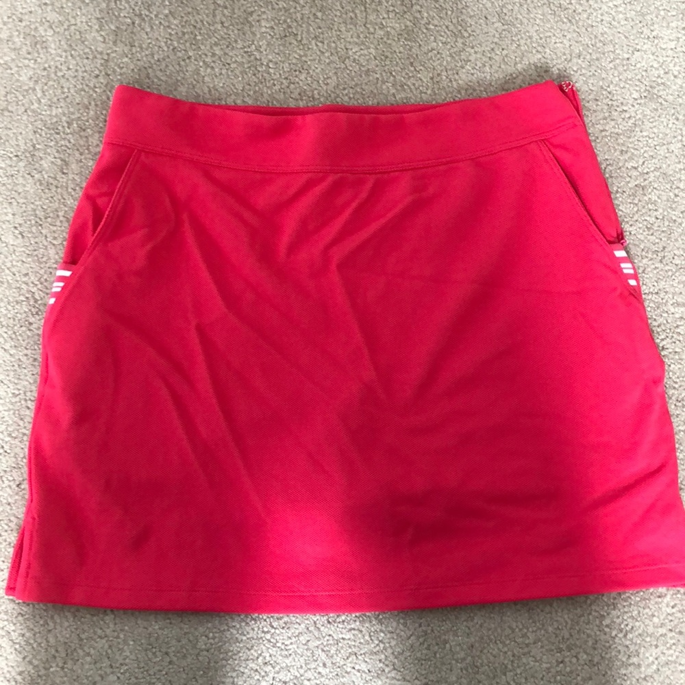 Hot pink vineyard vine tennis skirt